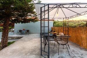 Makarounis Athanasios Traditional Apartments(Ξενώνας)