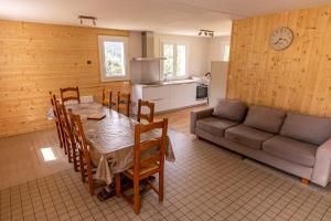 Appartements Gite 6 personnes avec terrasse : photos des chambres