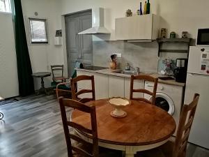 Les Gîtes sous l Olivier en Camargue