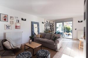 Maisons de vacances Guilhermy - Maison contemporaine avec jardin : photos des chambres