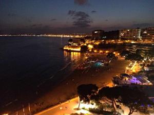 J&J platja dels capellans