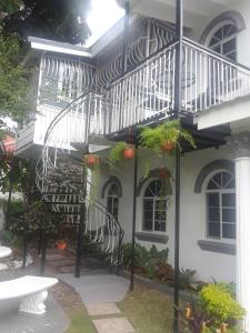 The Quiet Escape Loft