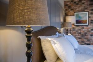 Deluxe King Room room in Sandburn Hall