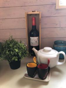 B&B / Chambres d'hotes Chateau Gros Puy, Petit Chateau chambre d'hote : photos des chambres