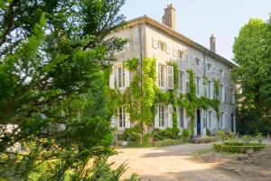 Hotels Logis HOTEL DU PARC : photos des chambres