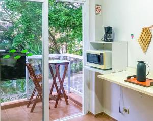 Apto c churrasq privativa na Praia de Tabatinga SP