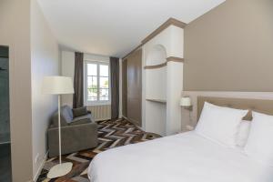 Hotels Logis HOTEL DU PARC : photos des chambres