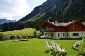 Appartement Appartementhaus Naturquell St. Leonhard im Pitztal Österreich