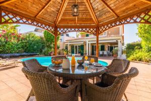 Villa Ferragudo, Piscina e Mesa de Bilhar!