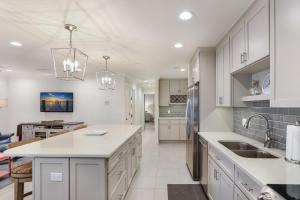 Waters Edge 104S condo