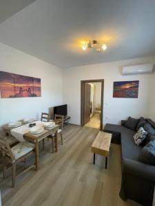 Elena villa-apartments