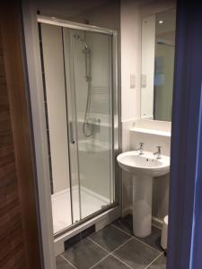 No 2 Minhinnick Court