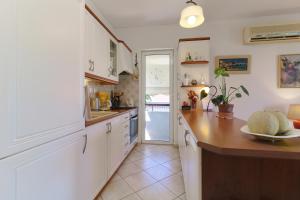 Zoumperi Cute and Cozy close to airport and Rafina