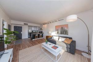 Music Row Retreat - 3 Beds, 1 Bedroom, Pool, Parking