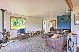 51 Mi to Mt Rainier Mtn-View Escape on 8 Acres!