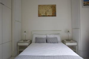 Large 2 Beds Flat Overlooking Clapham Common Park