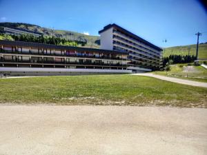 Studio rénové 4 pers. au pied des pistes - La Croisette - FR-1-178-360