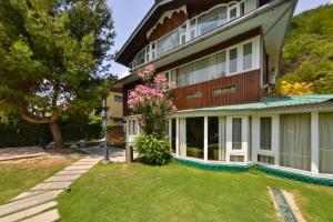 HOTEL METROPOLIS SRINAGAR