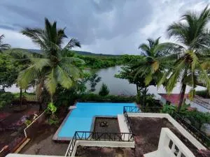 Luxury 3-BHK Villa with infinity Pool - Banastarim