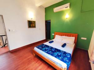 Luxury 3-BHK Villa with infinity Pool