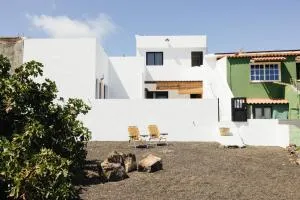 La Casa de La Caleta by Taller96 - El Hierro Island - - Puerto de la Estaca