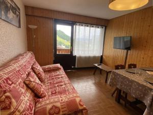 Studio Le Grand-Bornand, 1 pièce, 4 personnes - FR-1-241-37