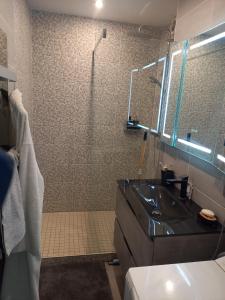 t2 paisible dans un cadre arboree