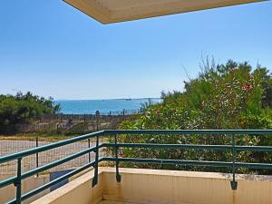 Spacieux 60m² 3⭐, terrasse piscine, proche plage - FR-1-472A-136