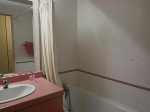 Appartement 2⭐ avec piscine et parking à Sète - FR-1-472A-147