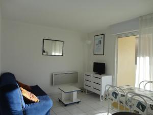 Confort de 28m² avec Terrasse et Parking, Sète - FR-1-472A-186