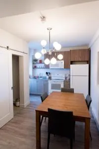 Le Central - Earlton