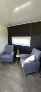 Old Pine Husky Lodge