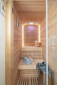 Ma President Suite, DeMaNi President Suites