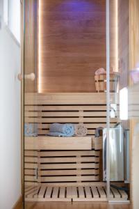 Ma President Suite, DeMaNi President Suites