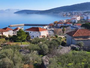 Apartments Jelica - 3hvězdičkové hotely ve městě Slatine