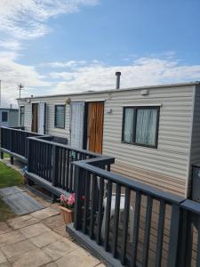 Fantasy Island 6 Berth 576