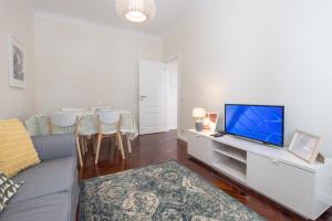 Casa do Largo - cozy apartment in the city center & with AC