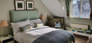 Grove Bed & Breakfast