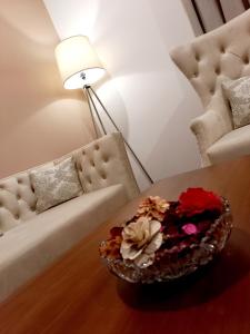 Apartment Ninety-Nine