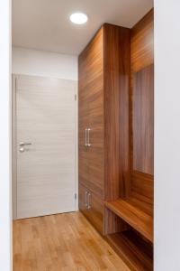 Sobe in apartmaji Bama