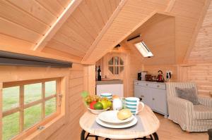 Seal Point Cabin - Luxury Glamping