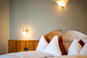 Deluxe Double Room with Extra Bed
