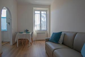 Viabai con parcheggio privato