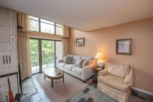 512G Two Bedroom One Bath