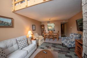 512G Two Bedroom One Bath