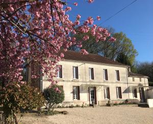 B&B / Chambres d'hotes Les Ombrieres : photos des chambres