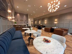 The Thomas Hotel - Garden Suite 2-Bedroom - 01