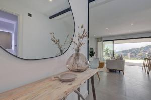 Brand New, Elegant Ground Floor Two Bed Apartment