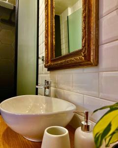 Cozy tiny apartment in the heart of Plaka