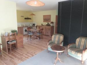 Appartements Studio 45m2, a la campagne, a 15 mns du Puy en Velay : photos des chambres